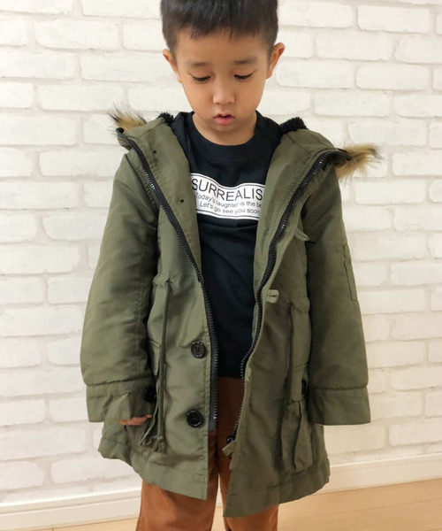 THE CASUAL(カジュアル)の「ポリピーチ 総裏シャギー モッズコート キッズ(モッズコート・キッズ・ベージュ/モカ/カーキ/ブラック・150cm/140cm/120cm/130cm/160cm/110cm)」の16枚目の写真