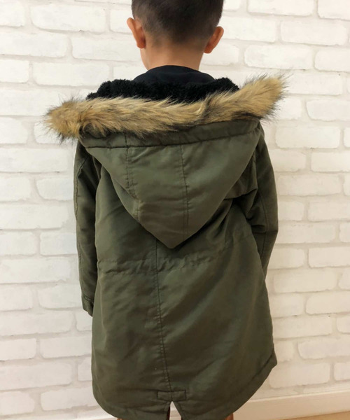 THE CASUAL(カジュアル)の「ポリピーチ 総裏シャギー モッズコート キッズ(モッズコート・キッズ・ベージュ/モカ/カーキ/ブラック・150cm/140cm/120cm/130cm/160cm/110cm)」の18枚目の写真