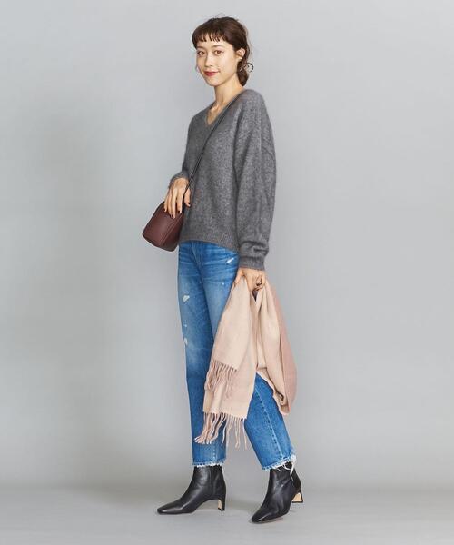 BEAUTY&YOUTH UNITED ARROWS(ビューティーアンドユースユナイテッドアローズ)の「BY ヘアリーVネックニットプルオーバー(ニット/セーター・レディース・ベージュ/ネイビー/グレー・FREE)」の5枚目の写真