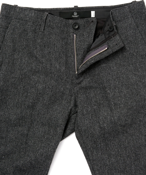 BEAUTY&YOUTH UNITED ARROWS（ビューティーアンドユースユナイテッドアローズ）の「【WEB限定】by ∴ ホームスパン ノープリーツ スキニー パンツ◆（スラックス・メンズ・グレー/ダークグレー/ネイビー・SMALL/X-LARGE/MEDIUM/LARGE）」の17枚目の写真