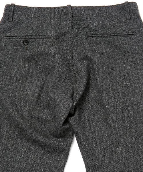 BEAUTY&YOUTH UNITED ARROWS（ビューティーアンドユースユナイテッドアローズ）の「【WEB限定】by ∴ ホームスパン ノープリーツ スキニー パンツ◆（スラックス・メンズ・グレー/ダークグレー/ネイビー・SMALL/X-LARGE/MEDIUM/LARGE）」の18枚目の写真