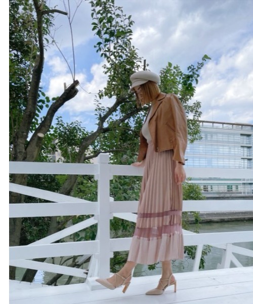 R&E(アールアンドイー)の「【R&E】クロスストラップスティックヒールパンプス(パンプス・レディース・アイボリー/ブラック系その他/ベージュ系その他/ブラック系その他2/ベージュ系その他2/ピンクベージュ/ネイビー/ブラック・22.5cm/23.5cm/24.5cm/23.0cm/24.0cm/22.0cm)」の22枚目の写真