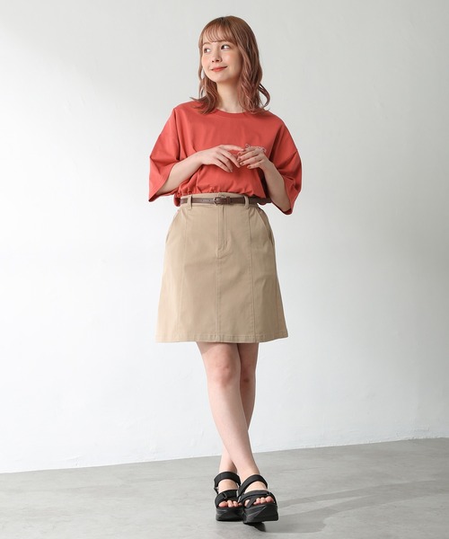 Honeys（ハニーズ）の「フォトプリントＴシャツ（Tシャツ/カットソー・レディース・ブラック/ホワイト×ブラック/オレンジ/ホワイト/グリーン・M/S/L）」の9枚目の写真