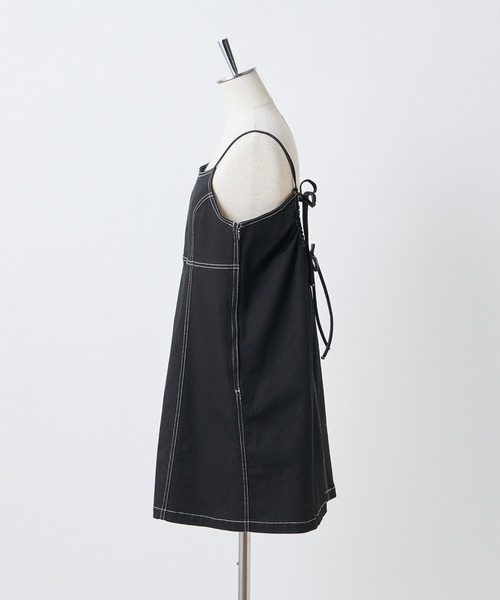 one after another NICE CLAUP(ワンアフターアナザーナイスクラップ)の「デニムミニキャミソールワンピース(ワンピース・レディース・ブラック/ネイビー/アイボリー・FREE)」の19枚目の写真