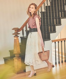 チュールフラワー刺繍スカート