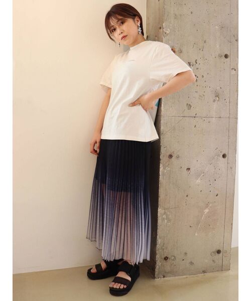 MURUA（ムルーア）の「【MURUA×古塔つみ】ショートヘアガールTシャツ（Tシャツ/カットソー・レディース・ホワイト/ブラック・FREE）」の11枚目の写真