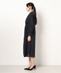 新品　未使用　マルティニーク　ワンピース　ネイビー martinique｜マルティニークのワンピース・チュニック通販｜ELLE