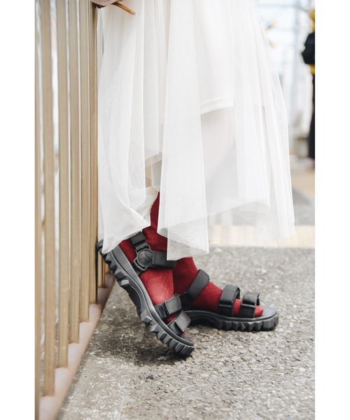 FILA（フィラ）の「ヤク サンダル（サンダル・レディース・ホワイト/ブラック/ベージュ・23.0cm/24.0cm/25.0cm/26.0cm/27.0cm/28.0cm）」の12枚目の写真