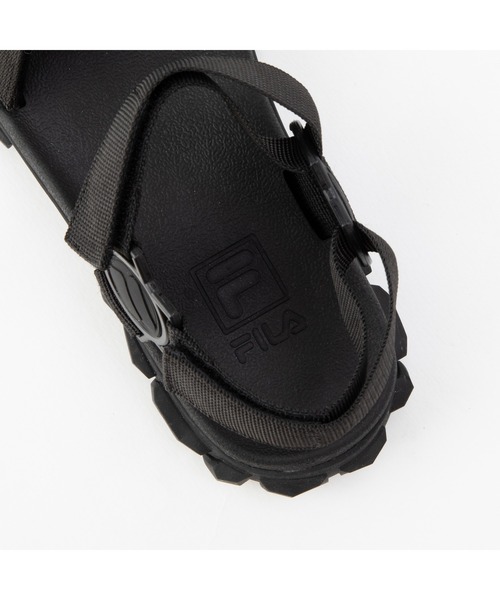 FILA（フィラ）の「ヤク サンダル（サンダル・レディース・ホワイト/ブラック/ベージュ・23.0cm/24.0cm/25.0cm/26.0cm/27.0cm/28.0cm）」の21枚目の写真