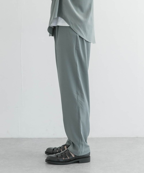 UR Lab.（アーバンリサーチラボ）の「UR Lab.　ドレープテーパードパンツ（その他パンツ・メンズ・ブラック/ミント・MEDIUM/LARGE）」の6枚目の写真