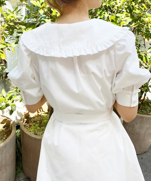 one after another NICE CLAUP（ワンアフターアナザーナイスクラップ）の「【Web限定】配色フリルシャツミニワンピース（チュニック・レディース・ブラック/ベージュ/オフホワイト・FREE）」の17枚目の写真