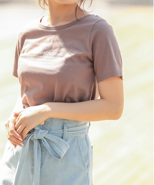 OLIVE des OLIVE（オリーブデオリーブ）の「OliveベーシックTシャツⅡ（Tシャツ/カットソー・レディース・オフホワイト/サックスブルー/ライトブラウン/ラベンダー/グレイッシュベージュ・FREE）」の22枚目の写真