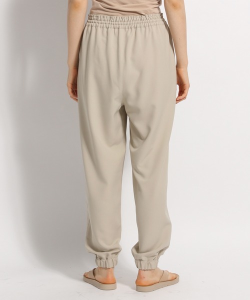 niko and...（ニコアンド）の「リラックスジョガーパンツ（その他パンツ・レディース・ライトブルー/ライトベージュ/ブラック・MEDIUM/LARGE）」の10枚目の写真