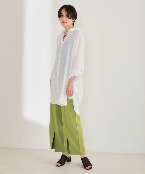 Bou Jeloud（ブージュルード）の「バックボタンシャツチュニック（シャツ/ブラウス・レディース・ブラック/ベージュ/オフホワイト・38）」の19枚目の写真