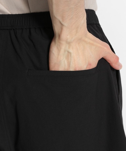 niko and...（ニコアンド）の「[マルチストレッチ・速乾]ミニリップショートパンツ（その他パンツ・メンズ・ブラック/ベージュ/オレンジ/ブルー・MEDIUM/LARGE）」の18枚目の写真