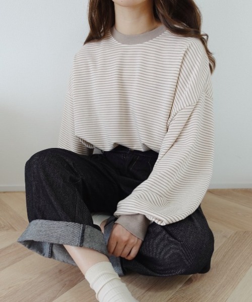 moi tytto(モイテュット)の「くすみ色ボーダースウェット(スウェット・レディース・ボルドー/モカ・FREE)」の11枚目の写真