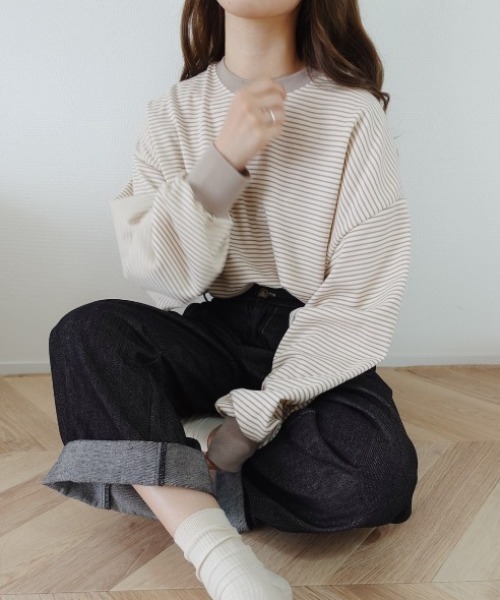 moi tytto(モイテュット)の「くすみ色ボーダースウェット(スウェット・レディース・ボルドー/モカ・FREE)」の8枚目の写真