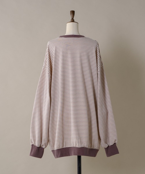 moi tytto(モイテュット)の「くすみ色ボーダースウェット(スウェット・レディース・ボルドー/モカ・FREE)」の9枚目の写真