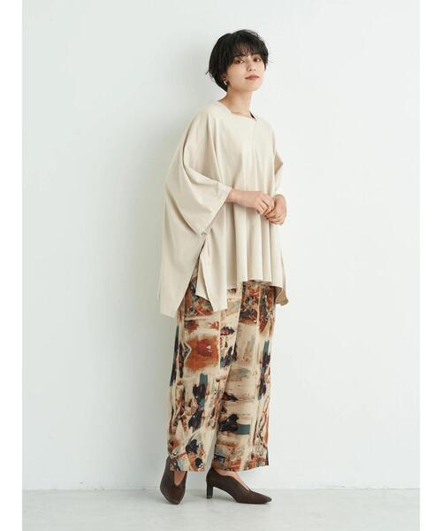 YECCA VECCA(イェッカヴェッカ)の「・ポンチョカットソー*(Tシャツ/カットソー・レディース・チャコールグレー/ブラック/ライトベージュ/グリーン系その他3・FREE)」の21枚目の写真