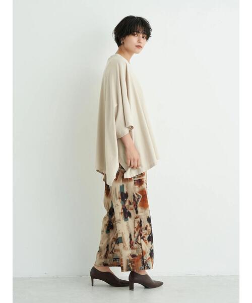 YECCA VECCA(イェッカヴェッカ)の「・ポンチョカットソー*(Tシャツ/カットソー・レディース・チャコールグレー/ブラック/ライトベージュ/グリーン系その他3・FREE)」の19枚目の写真