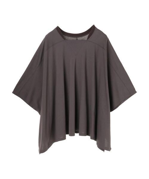 YECCA VECCA(イェッカヴェッカ)の「・ポンチョカットソー*(Tシャツ/カットソー・レディース・チャコールグレー/ブラック/ライトベージュ/グリーン系その他3・FREE)」の12枚目の写真