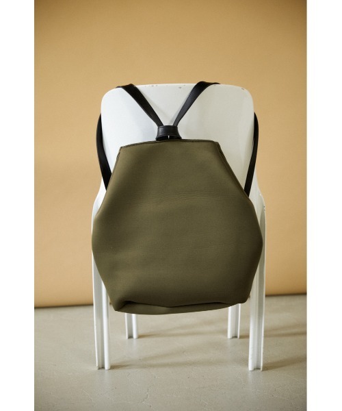 BLACK BY MOUSSY(ブラックバイマウジー)の「ruck sack(リュックサック)(バックパック/リュック・レディース・ブラック/カーキ・FREE)」の9枚目の写真