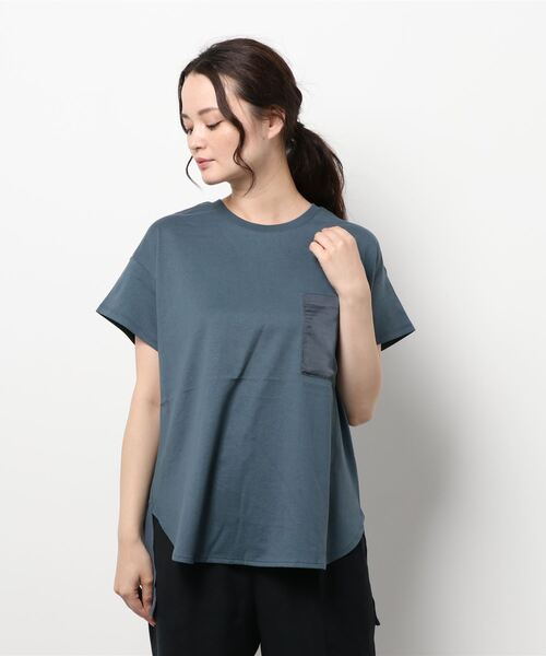 AMERICAN HOLIC（アメリカンホリック）の「異素材ポケットカットプルオーバー（Tシャツ/カットソー・レディース・ブラック/オフホワイト/ブルー・L/M）」の4枚目の写真