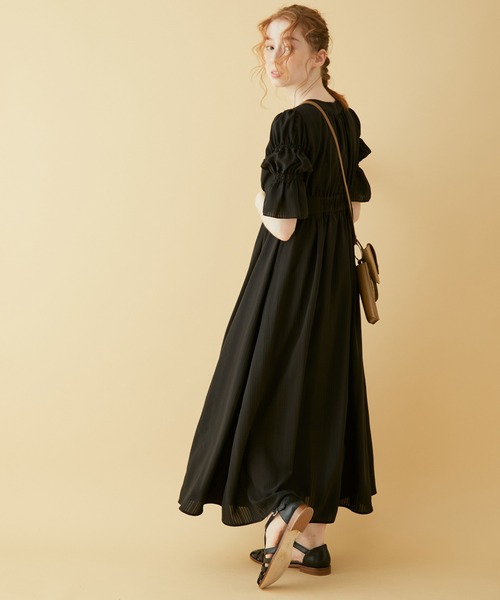 MADEMOISELLE ROPE'（マドモアゼル ロペ）の「キャンディースリーブフロントボタンロングワンピース（ワンピース・レディース・ブラック/ブラウン系その他2・38）」の5枚目の写真