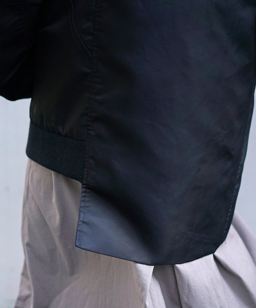 AULA AILA（アウラアイラ）の「AULA AILA(アウラアイラ)別注アシンメトリーブルゾン（ブルゾン・レディース・ブラック・0）」の13枚目の写真