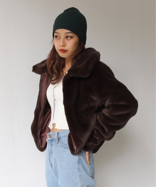 SHAGGIE(シャギー)の「フロントスナップ襟付きリブトップス(Tシャツ/カットソー・レディース・ホワイト/ブラック/ネイビー/カーキ・FREE)」の7枚目の写真