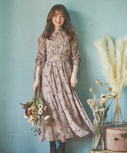 NOELA（ノエラ）の「フロッキーエアリーワンピ（ワンピース・レディース・ブラック/ベージュ/モカ・S/M）」の7枚目の写真