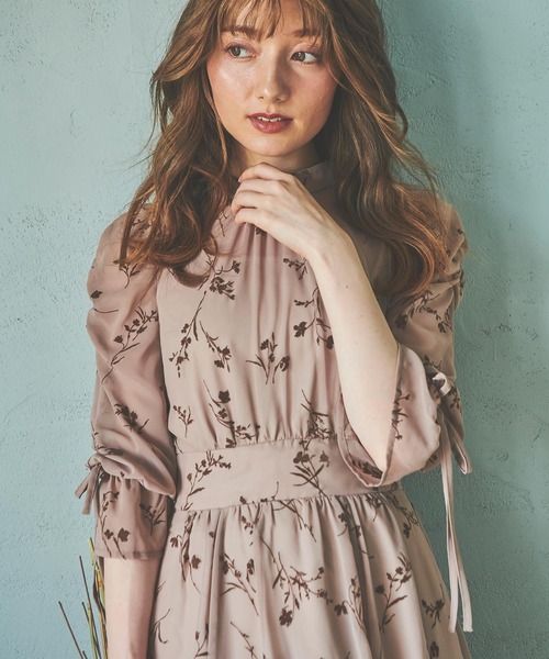 NOELA（ノエラ）の「フロッキーエアリーワンピ（ワンピース・レディース・ブラック/ベージュ/モカ・S/M）」の9枚目の写真