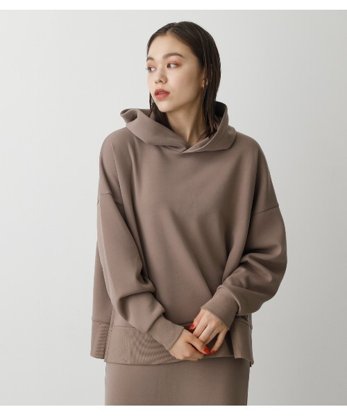 AZUL by moussy(アズールバイマウジー)の「LUXE PARKER/リュクスパーカー(パーカー・レディース・ブラック/ダークグリーン/ライトブラウン/マジェンタ・SMALL/MEDIUM)」の2枚目の写真