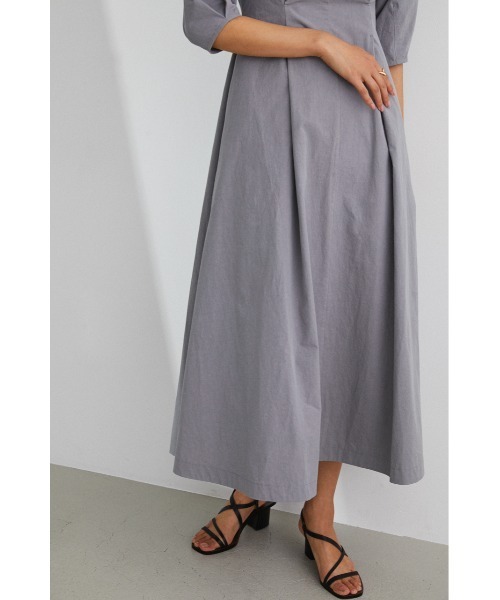 ★kumi✴︎ ライトグレーXS STYLEMIXER（スタイルミキサー）の「ウエストタックフレアワンピース