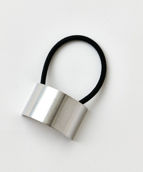 COLONY 2139（コロニートゥーワンスリーナイン）の「ワイドプレートヘアゴム（ヘアゴム・レディース・ゴールド/シルバー・FREE）」の7枚目の写真