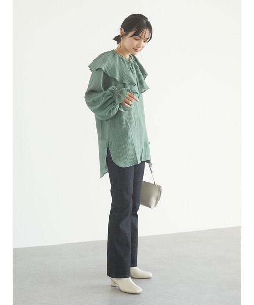 Sugar spoon（シュガースプーン）の「・SUGAR SPOON ラッフルエリセットチュニック＊（シャツ/ブラウス・レディース・グレイッシュベージュ/アイボリー/グリーン/ブラック・FREE）」の18枚目の写真