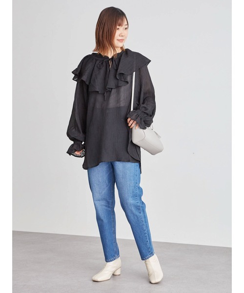 Sugar spoon（シュガースプーン）の「・SUGAR SPOON ラッフルエリセットチュニック＊（シャツ/ブラウス・レディース・グレイッシュベージュ/アイボリー/グリーン/ブラック・FREE）」の13枚目の写真