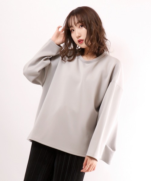 FUNALIVE（ファンアライブ）の「【Laliberte】　ダンボールニット素材　BIGシルエットプルオーバー（チュニック・レディース・レッド/マスタード/グレー/ブルー/カーキ/ブラック/オフホワイト・M/L）」の4枚目の写真