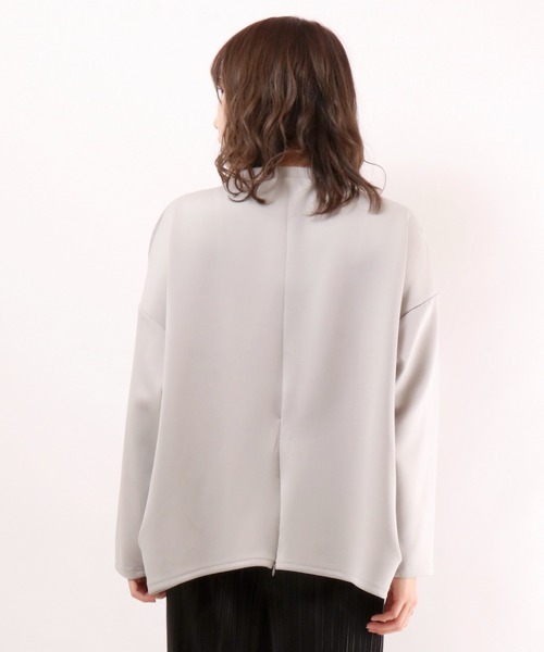 FUNALIVE（ファンアライブ）の「【Laliberte】　ダンボールニット素材　BIGシルエットプルオーバー（チュニック・レディース・レッド/マスタード/グレー/ブルー/カーキ/ブラック/オフホワイト・M/L）」の12枚目の写真