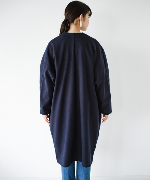 haco!（ハコ）の「パッと羽織るだけできちんと見えと今っぽオシャレを叶えてくれる！便利なオーバーサイズカットソーコート（ノーカラーコート・レディース・ネイビー/ライトカーキ・1/2）」の3枚目の写真