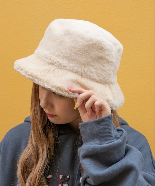 PairPair（ペアペア）の「アソートファーバケハ（ハット・レディース・ブラック/アイボリー/ブラウン系その他/ベージュ系その他・FREE）」の2枚目の写真