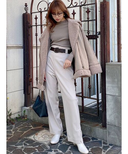 RESEXXY（リゼクシー）の「フロントタックワイドパンツ（その他パンツ・レディース・ブラック/ベージュ/ブルー・FREE）」の4枚目の写真