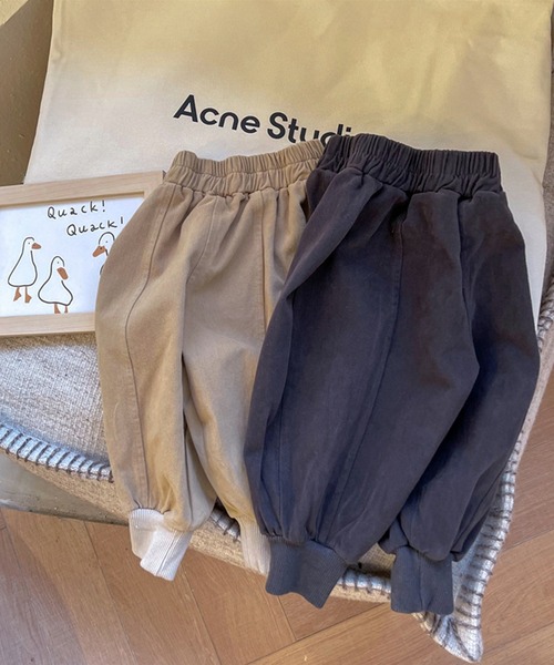 aimoha（アイモハ）の「【aimoha-KIDS-】子供服 裾絞りカーゴチノパンツ（カーゴパンツ・キッズ・ダークグレー/ベージュ・100/120/110/80/90/130）」の10枚目の写真