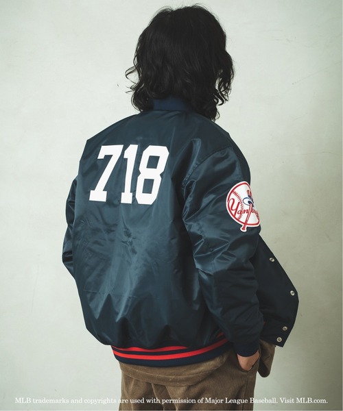 Fanatics(ファナティクス)の「【FANATICS / ファナティクス】JOURNAL STANDARD別注 サテン ジャケット MLB(スタジャン・メンズ・ブルー系その他/ネイビー/ブラウン/グリーン・MEDIUM/LARGE)」の1枚目の写真
