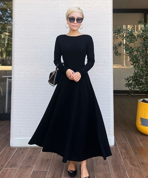 JENNNE　ジェンヌ　ロングスリーブ フレアニットワンピース JENNE（ジェンヌ）の「ロングスリーブ フレアニットワンピース