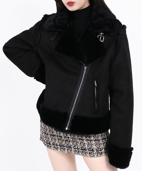 WC(ダブル シー)の「カラーフェイクムートンコート(ムートンコート・レディース・ブラック/グリーン・FREE)」の6枚目の写真