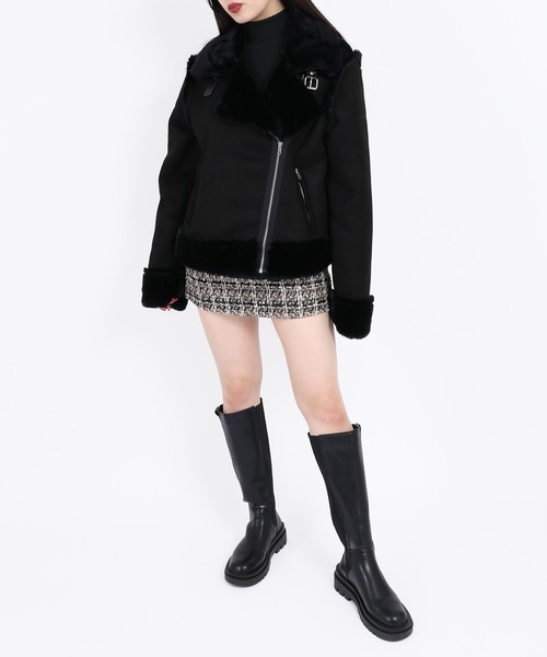 WC(ダブル シー)の「カラーフェイクムートンコート(ムートンコート・レディース・ブラック/グリーン・FREE)」の4枚目の写真