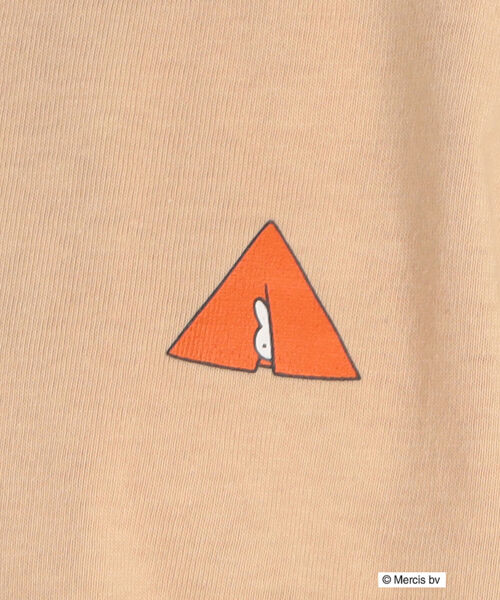 FREDY&GLOSTER(フレディアンドグロスター)の「【sportswear/スポーツウェア】miffy in tent ミッフィーロンT(Tシャツ/カットソー・レディース・ベージュ/オフホワイト/サックスブルー・FREE)」の5枚目の写真
