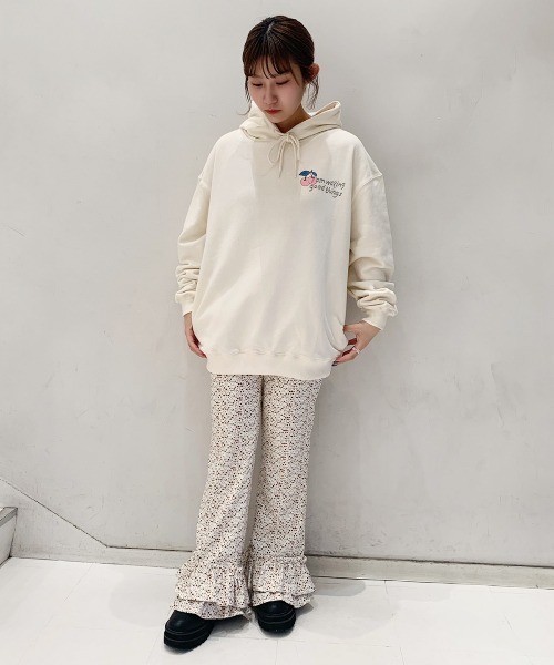 Candy Stripper（キャンディストリッパー）の「GOOD THINGS SWEAT HOODIE（パーカー・レディース・ライトブルー/ブラック/アイボリー・2）」の17枚目の写真