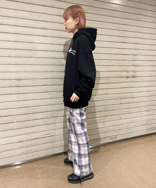 Candy Stripper（キャンディストリッパー）の「GOOD THINGS SWEAT HOODIE（パーカー・レディース・ライトブルー/ブラック/アイボリー・2）」の19枚目の写真